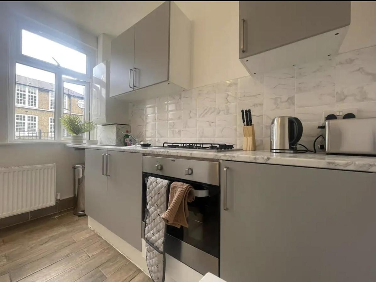 Charming 2 Bed Flat On Tower Bridge Apartment London Exterior photo